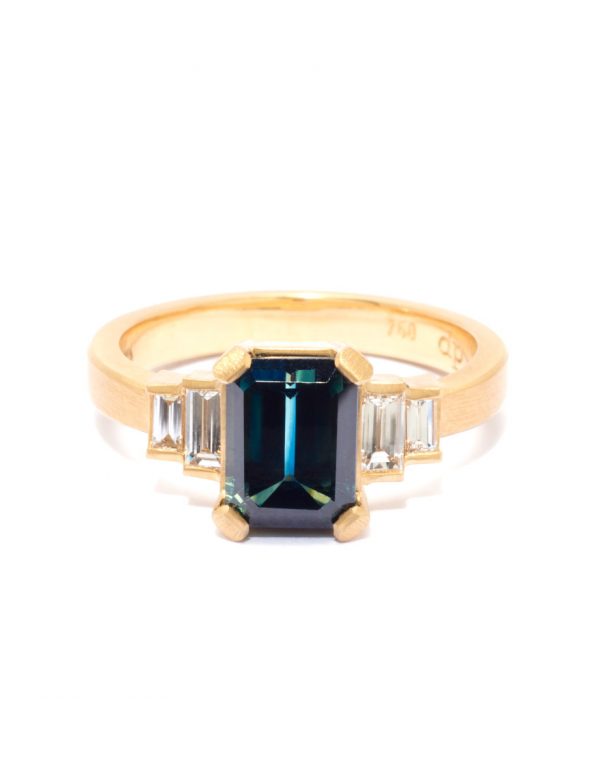 Deco Ring – Gold, Diamonds & Teal Sapphire