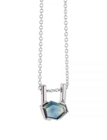 Agility Necklace – White Gold & Sapphire