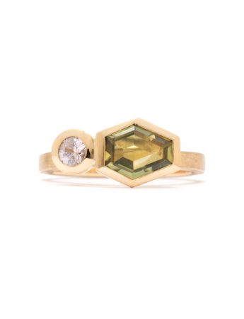 Crescent Ring – Yellow Gold & Parti Sapphire