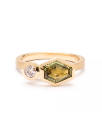 Crescent Ring – Yellow Gold & Parti Sapphire