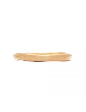 Soft Twist Ring – Yellow Gold