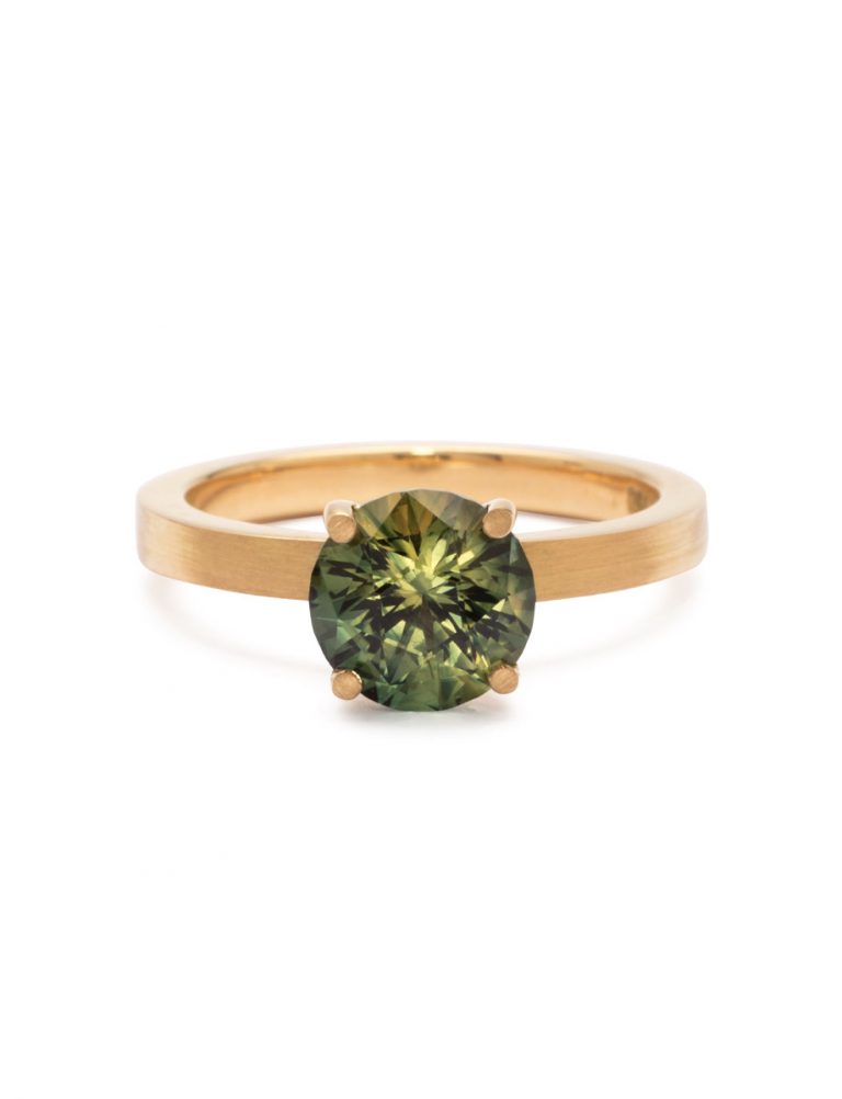 Four Claw Ring – Gold & Green Parti Sapphire