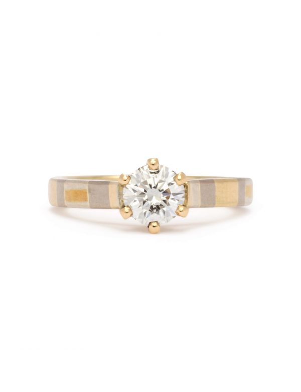 Radiating Terrain Ring – White Diamond