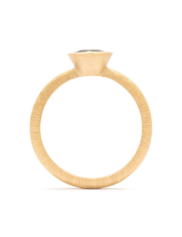 Prominence Ring – Gold & Australian Green Sapphire