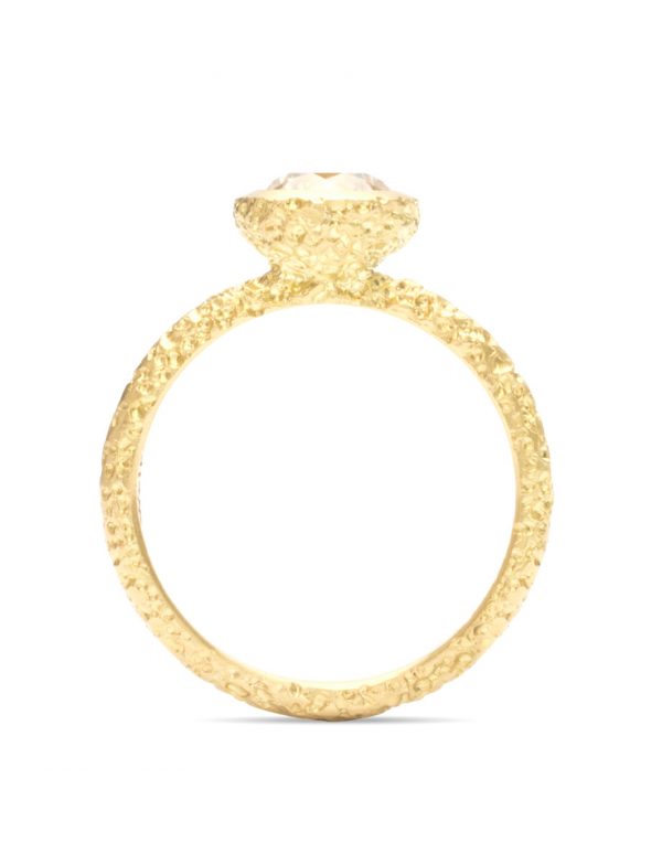 Bezel Ring – Yellow Gold & Champagne Diamond