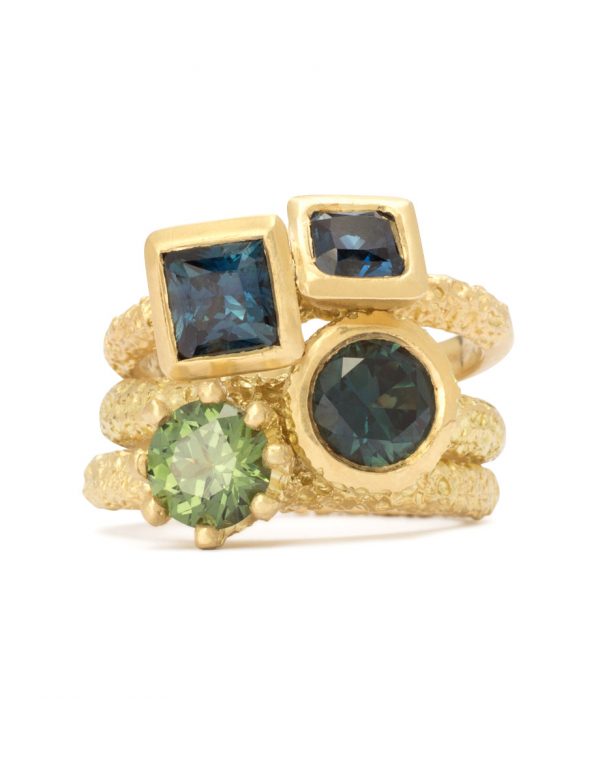 Rei Ring – Yellow Gold & Blue Sapphires