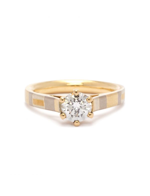 Radiating Terrain Ring – White Diamond
