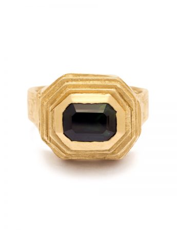 Sacro I Ring – Yellow Gold & Parti Sapphire