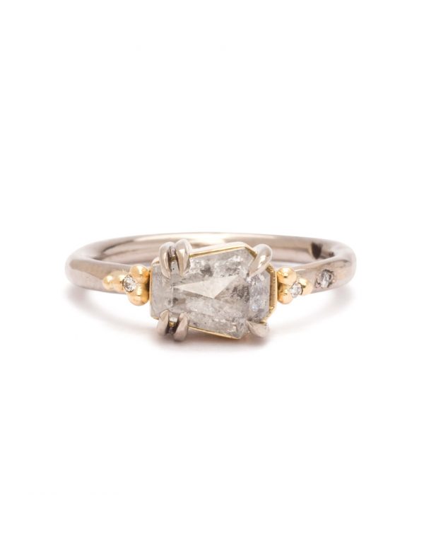 Winter Ring – Salt & Pepper Diamond