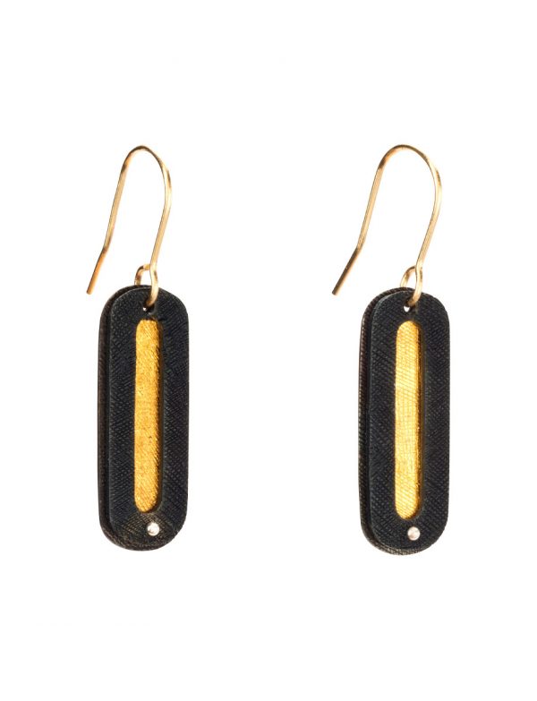 Earth (Ttang) Hook Earrings – Black & Gold