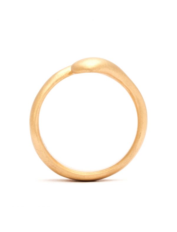 Swell Ring – Yellow Gold