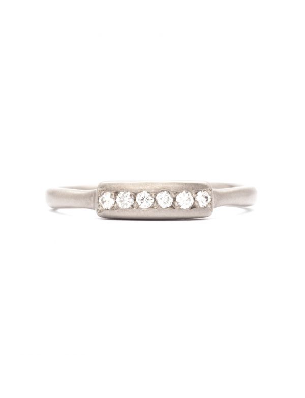 Horizon Ring – White Gold & Diamond
