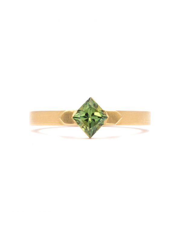 Square Solitaire Ring – Green Sapphire
