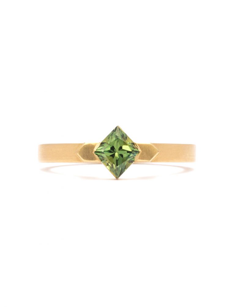 Square Solitaire Ring – Green Sapphire