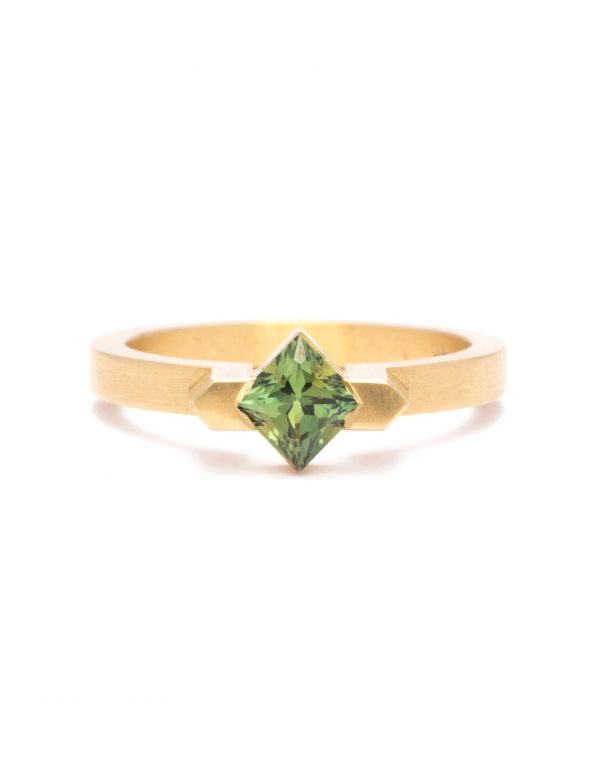 Square Solitaire Ring – Green Sapphire