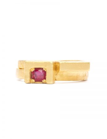 Offcut #19 Ring – Ruby & Yellow Gold