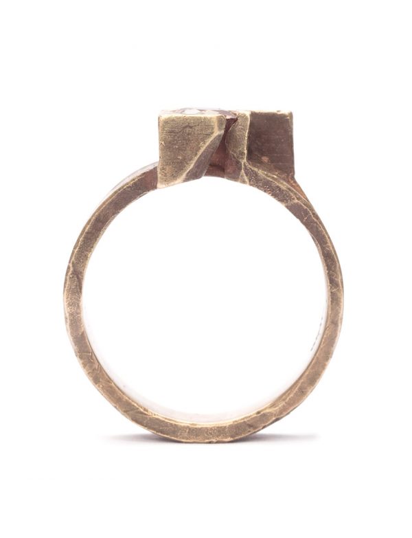 Offcut #16 Ring – Patinated Gold & Sapphire