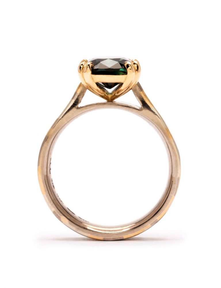 Grand Terrain Ring – Gold & Sapphire
