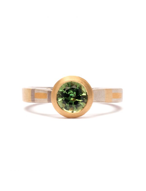 Lush Terrain Ring – Gold & Green Sapphire