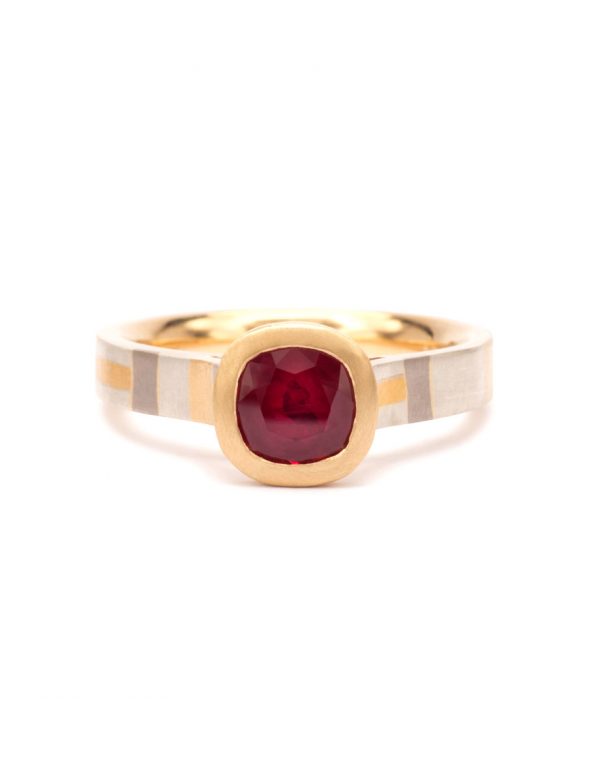 Sacred Terrain Ring – Gold & Ruby