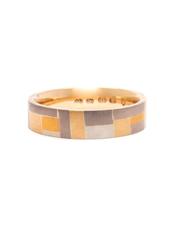 Shared Terrain Ring – Yellow Gold