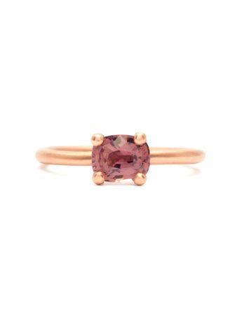 Rusty Pink Ophir Ring – Rose Gold & Sapphire