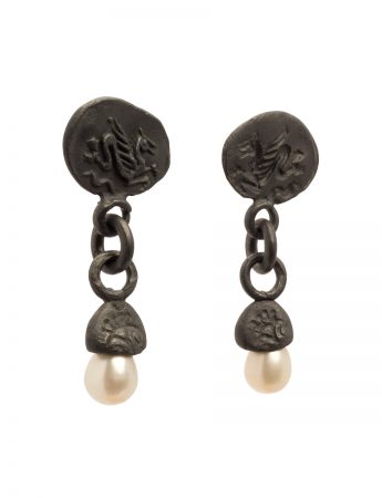 Sea Pearl Earrings – Blackened Silver