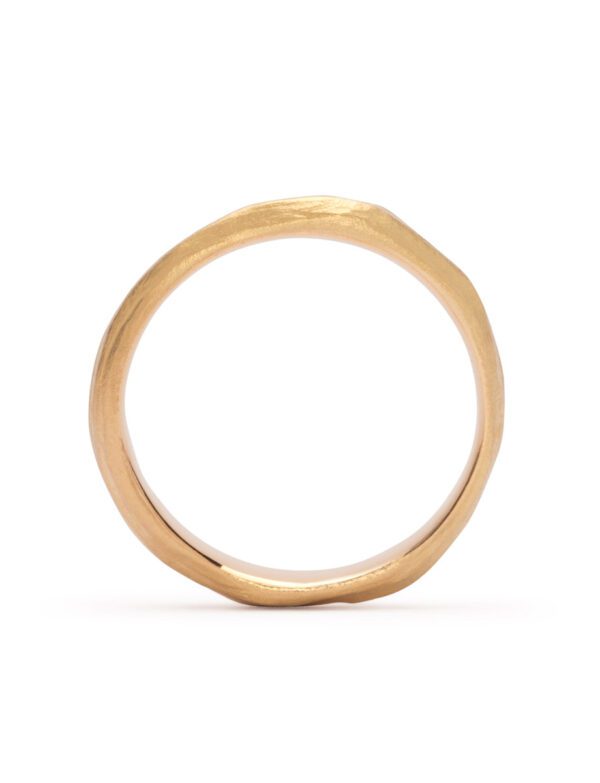 Winding Path Ring – Yellow Gold