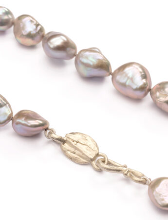 Desire Lines Neckpiece – Freshwater Pearls & White Gold