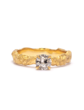 Dawn Ring – Yellow Gold & Salt and Pepper Diamond