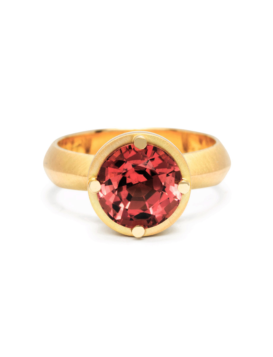 Pink Tourmaline Ring – Yellow Gold