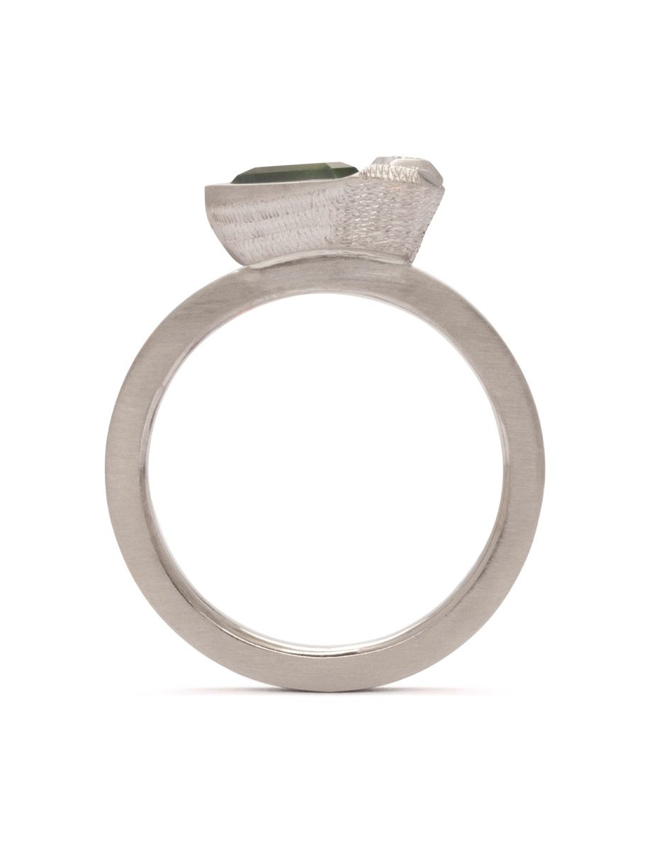 Luminescence Ring – White Gold & Silky Green Sapphire