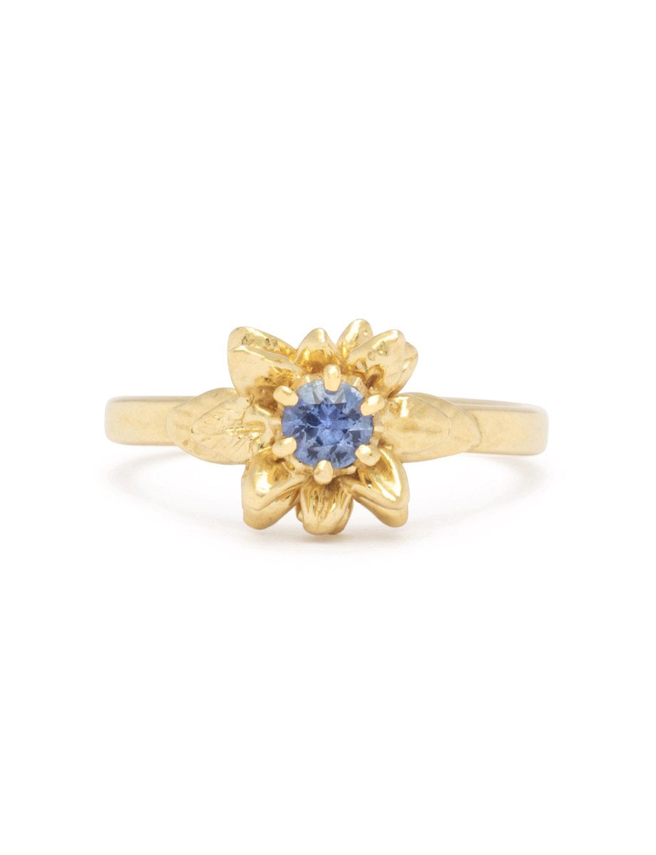 Star Flower Ring – Yellow Gold & Blue Sapphire