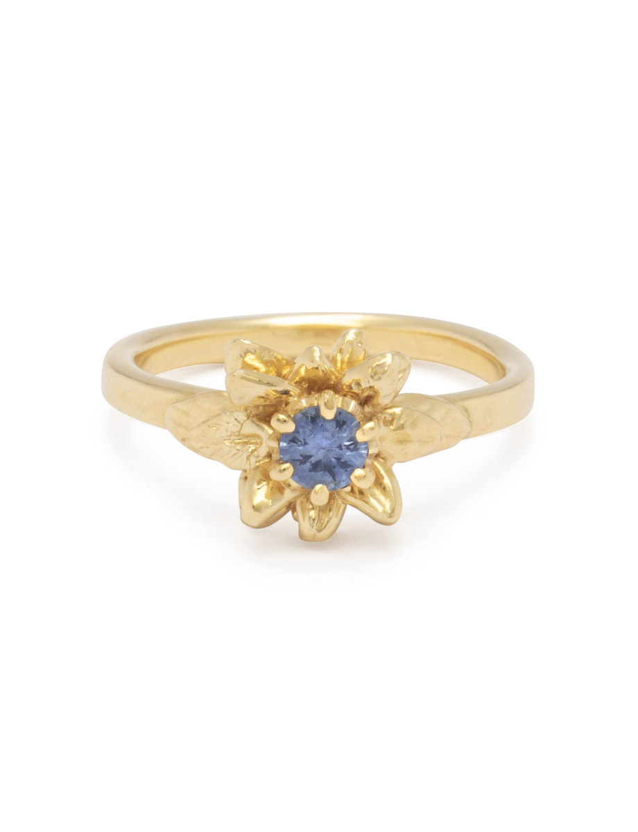 Star Flower Ring – Yellow Gold & Blue Sapphire