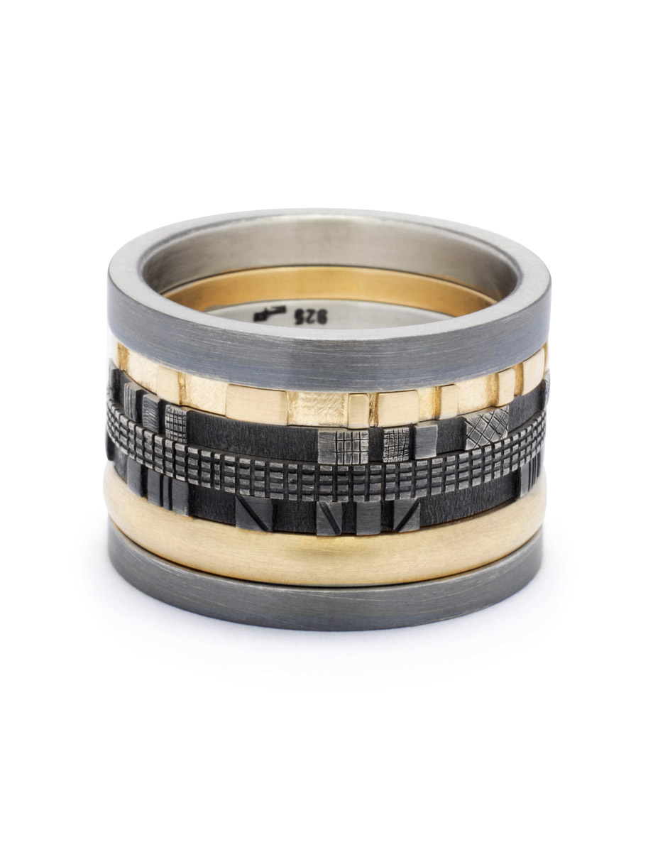 Hypervigilance Ring – Blackened Silver & Gold