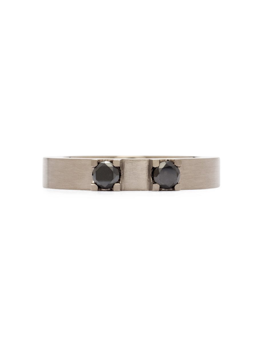 Black Eyes Ring – White Gold & Diamond