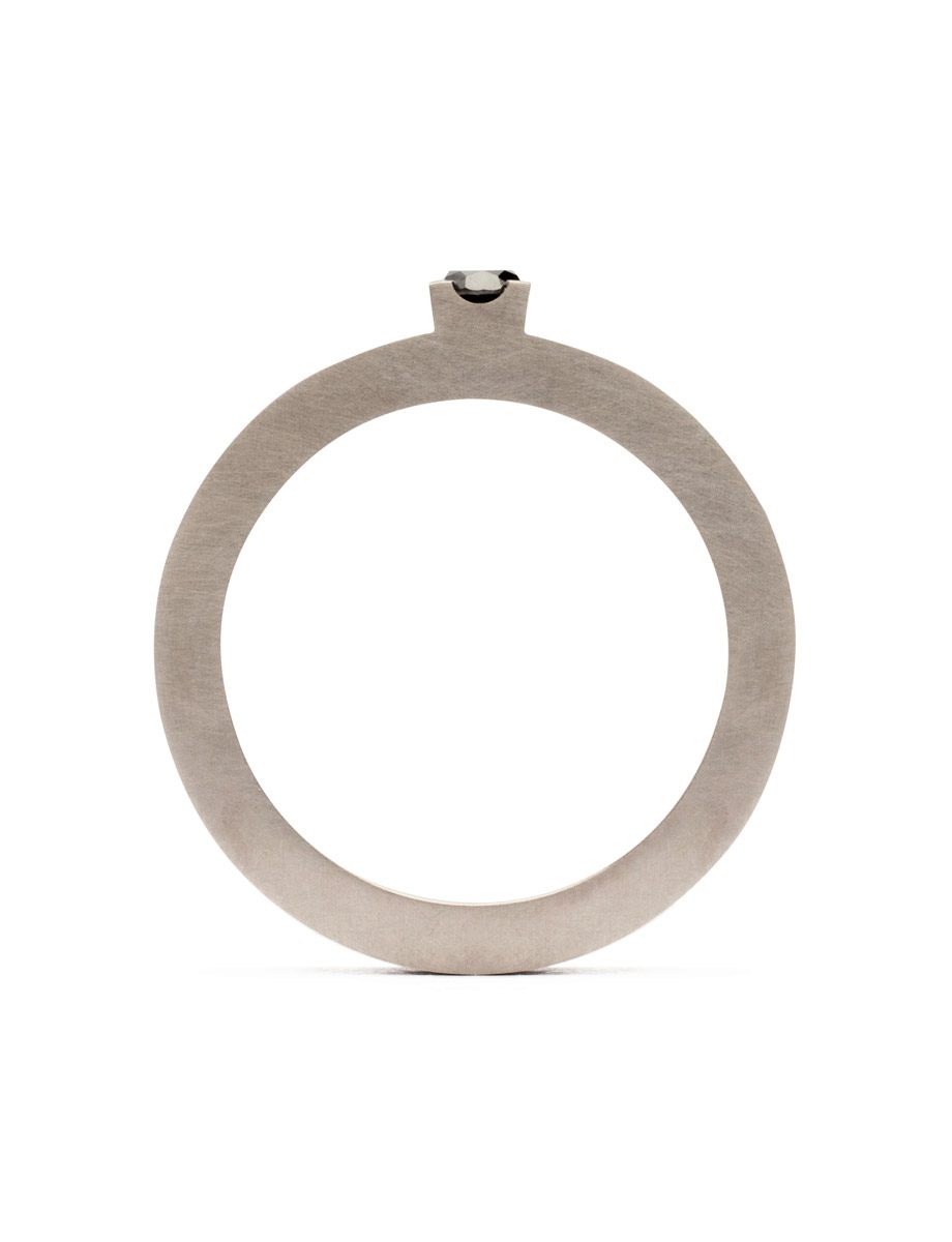 Black Eye Ring – White Gold & Black Diamond