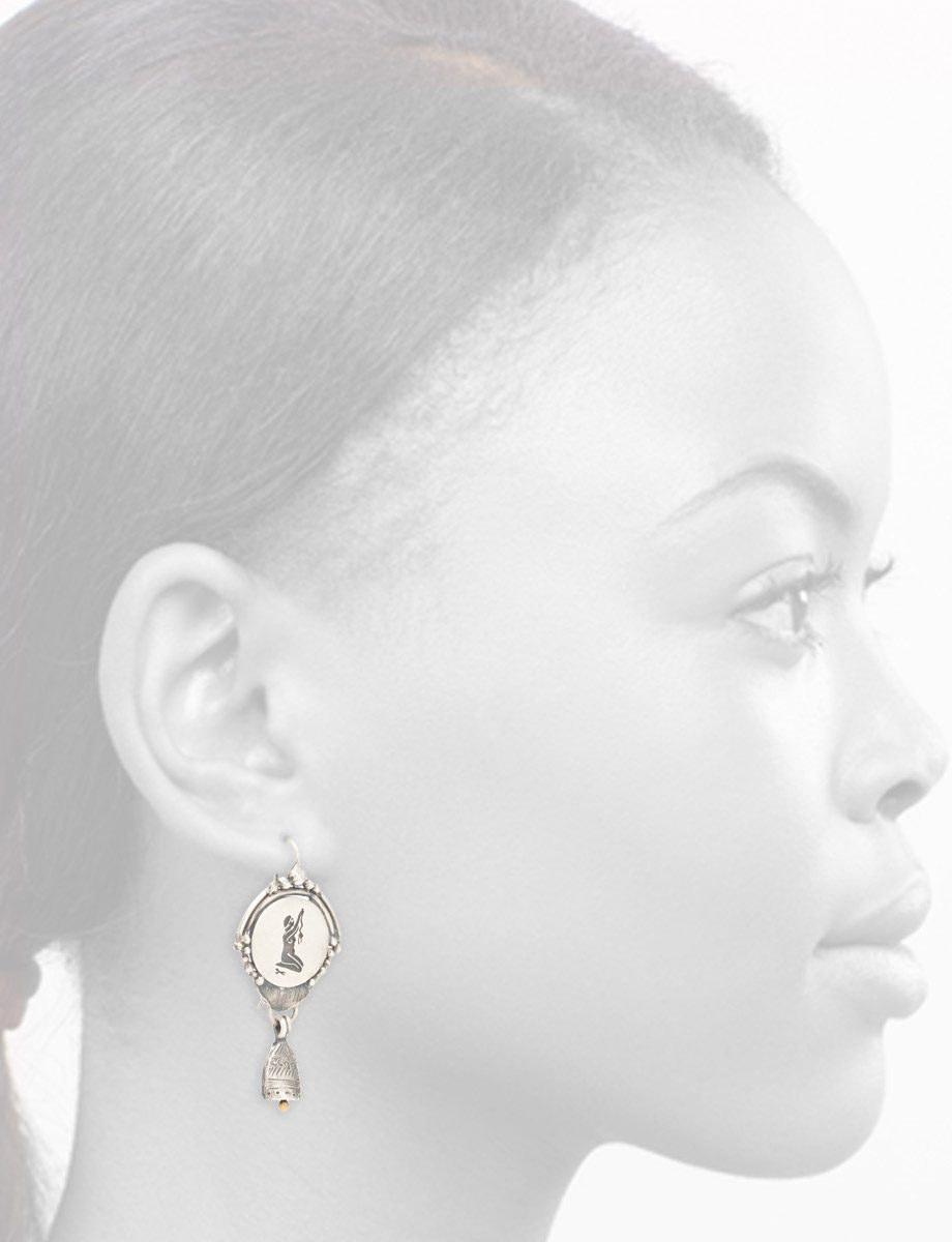 Heroine’s Bell Earrings