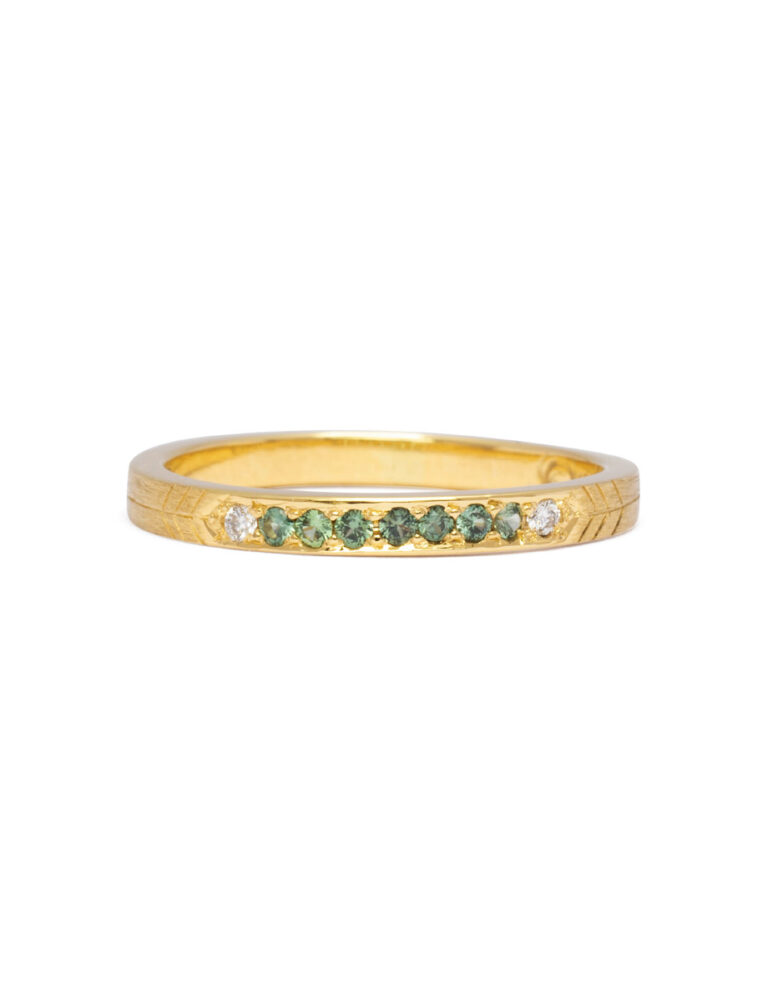 Ombre Green Ring – Yellow Gold & Sapphire