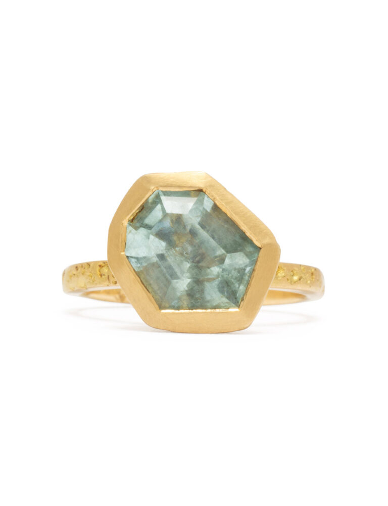 Lagoon Ring – Yellow Gold & Aquamarine