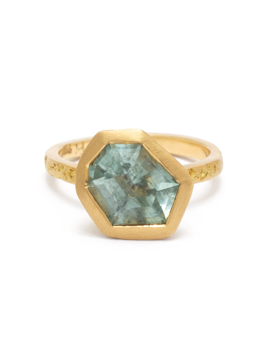 Lagoon Ring – Yellow Gold & Aquamarine