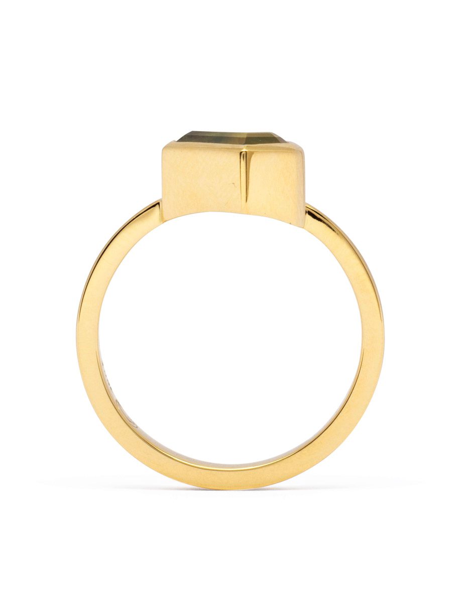Freeform Sapphire Ring – Yellow Gold & Eucalyptus Green