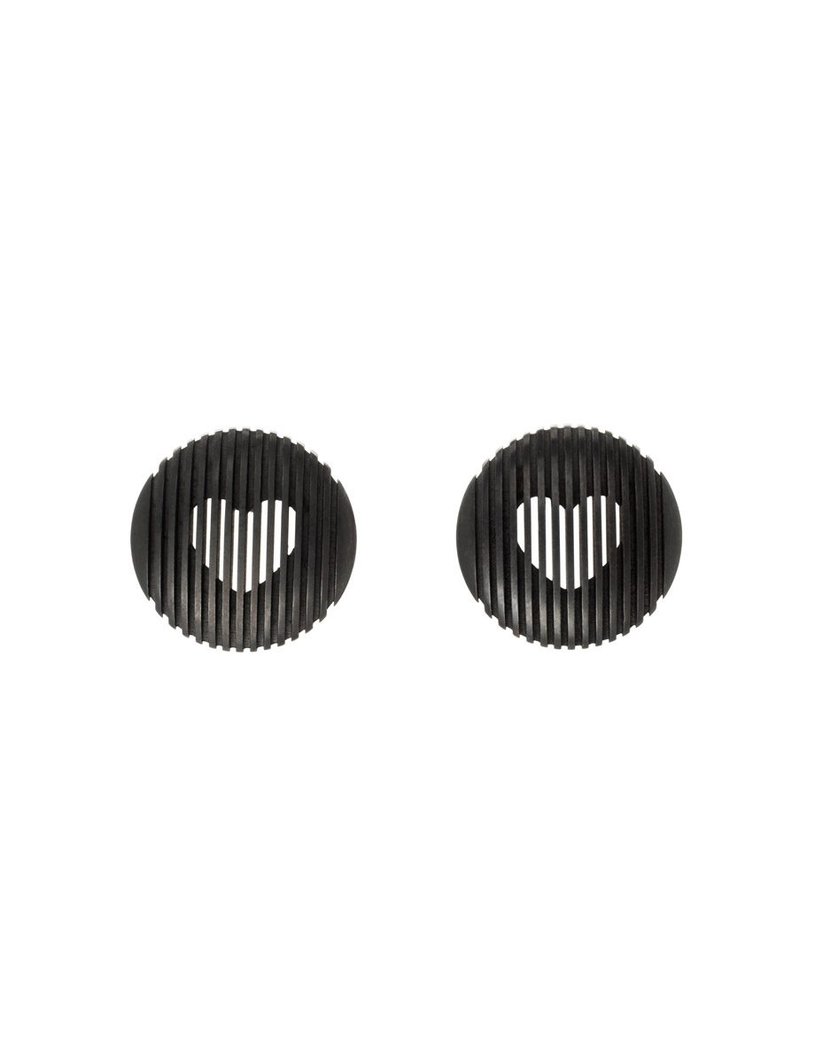 Large Obscuro Intima Stud Earrings – Black