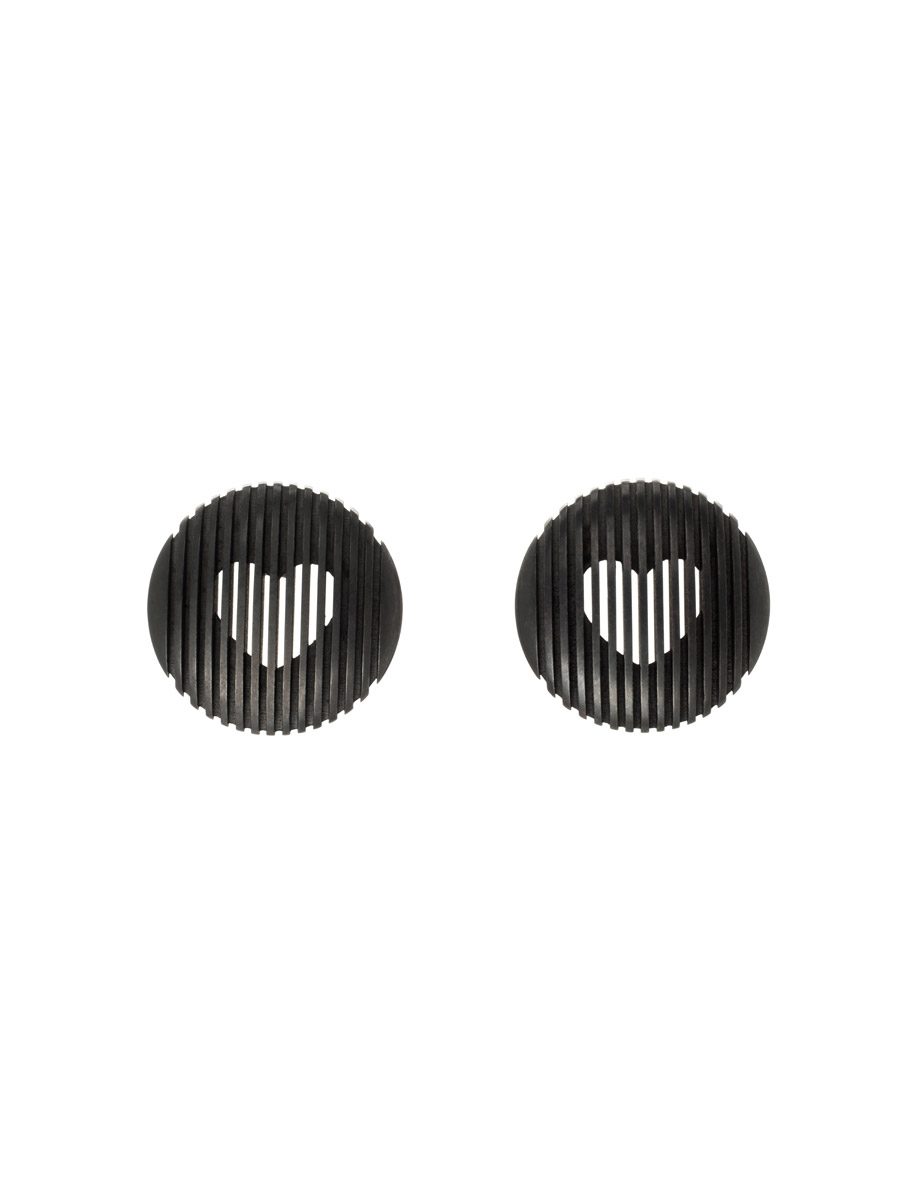 Large Obscuro Intima Stud Earrings – Black