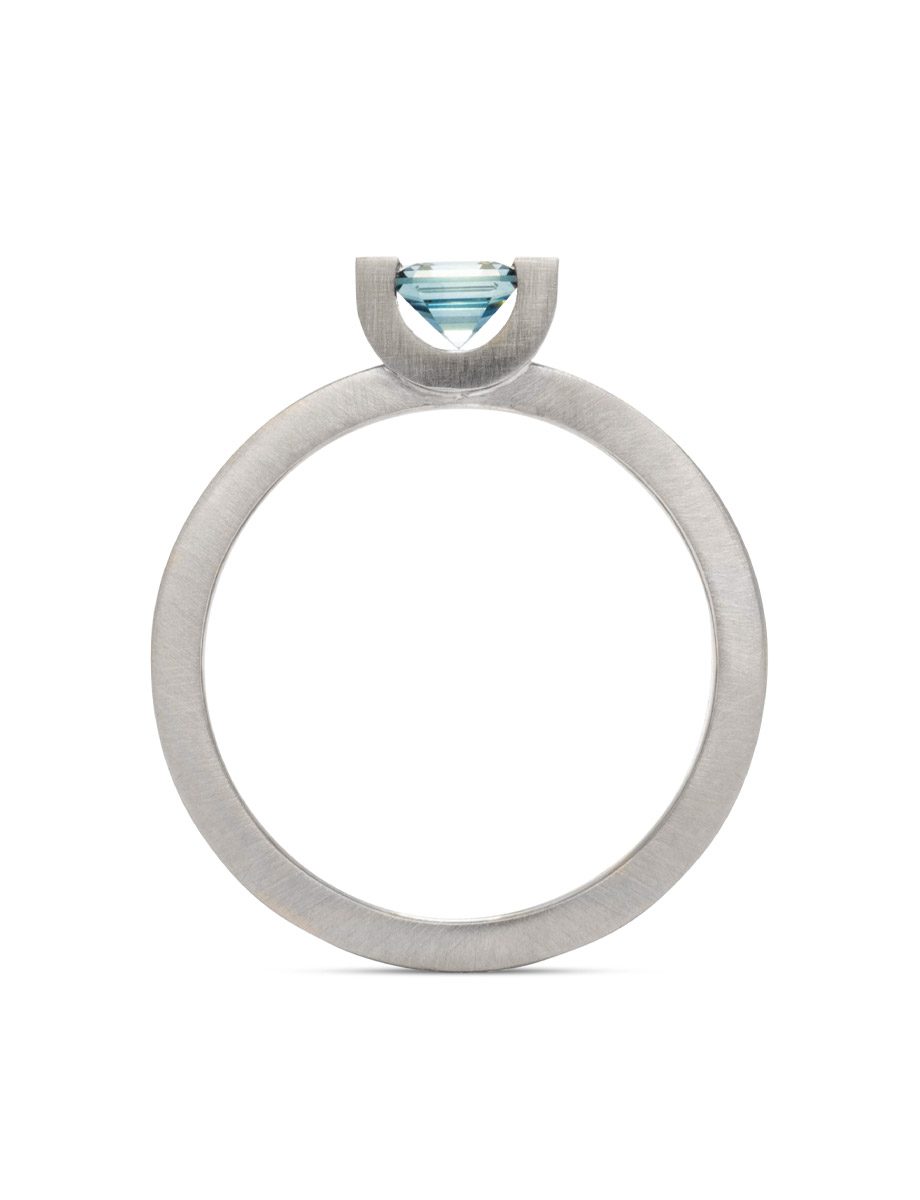 Curve Set Ring – Blue Montana Sapphire