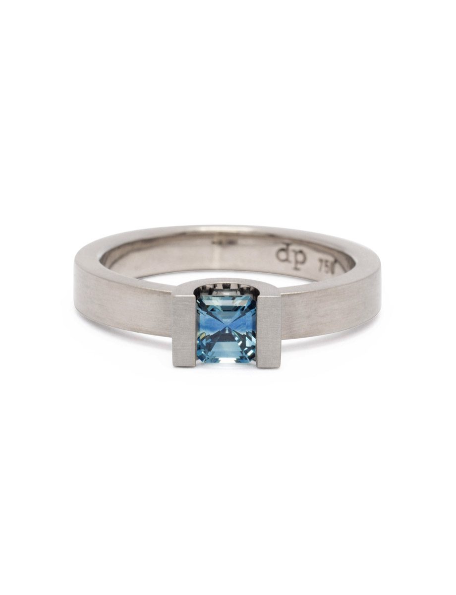 Curve Set Ring – Blue Montana Sapphire