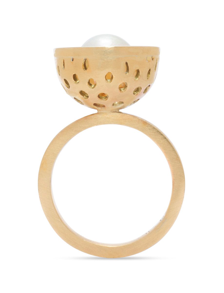 Akoya Ring – Yellow Gold & Pearl