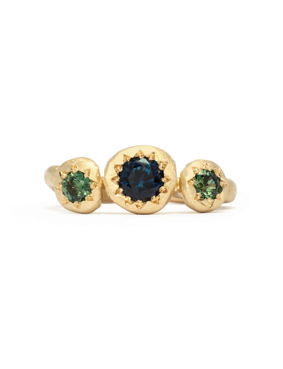 To Have Ring – Yellow Gold & Green Sapphire