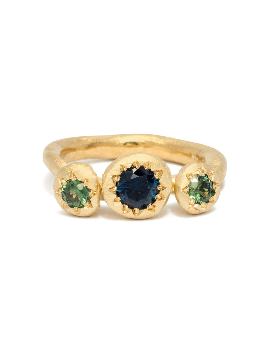 To Have Ring – Yellow Gold & Green Sapphire