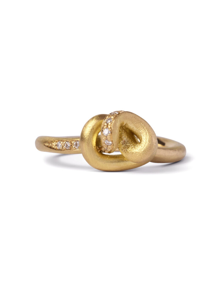 Endearment Ring – Yellow Gold & White Diamond